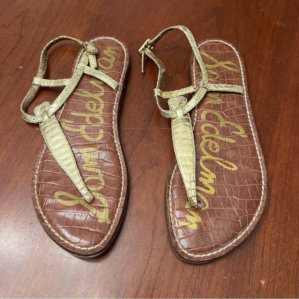Women’s Sam Edelman gold strap sandals size 7M